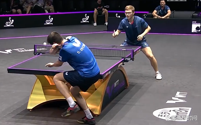 法国队轻取英格兰队,奥恰洛夫高光表现 法国队轻取英格兰队,奥恰洛夫高光表现