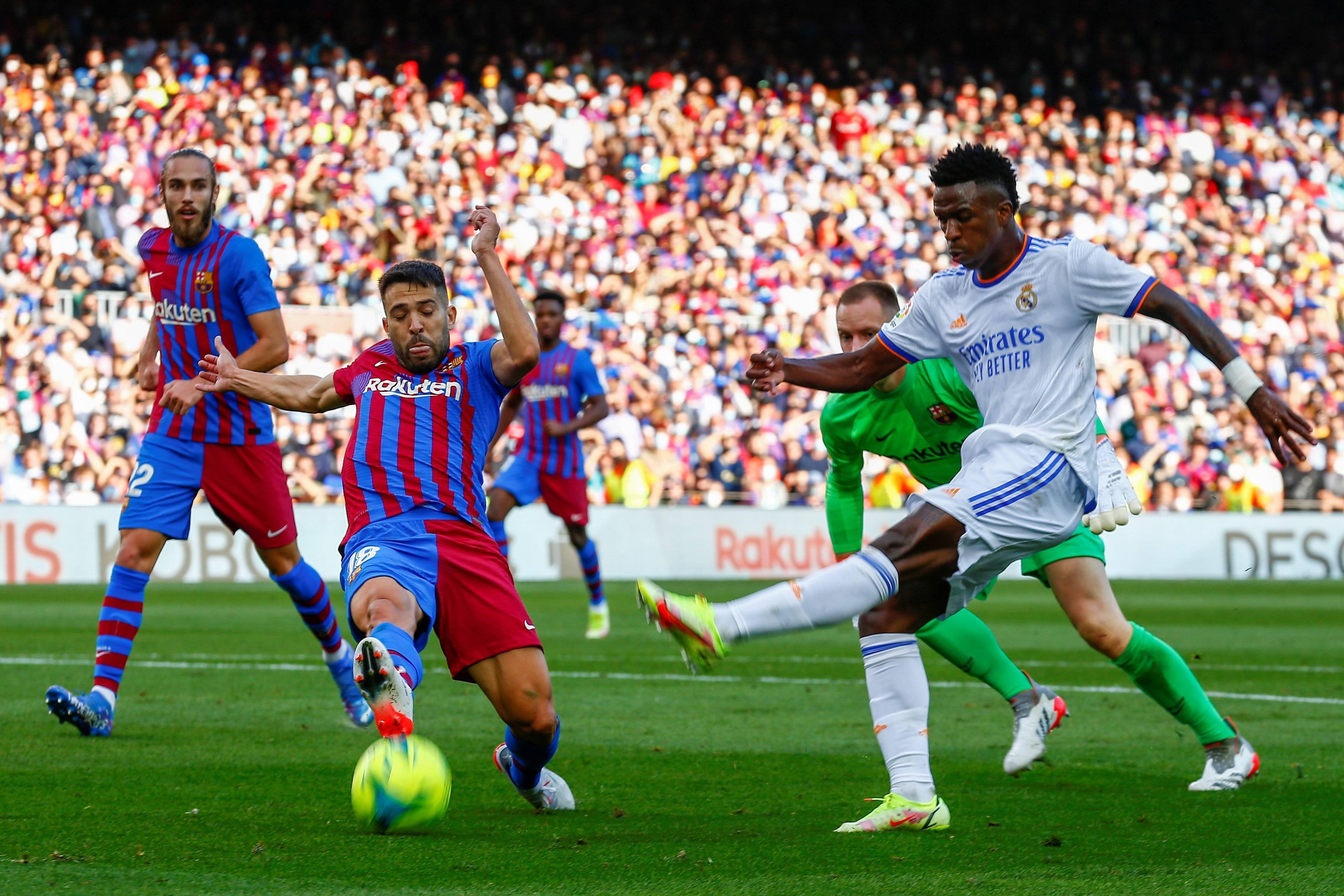 战术变化多端，球队展现不俗实力