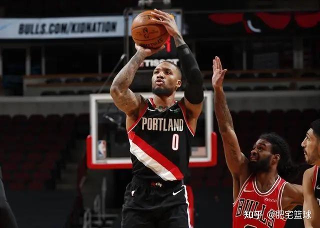 上海队翻盘公牛，利拉德带队取胜