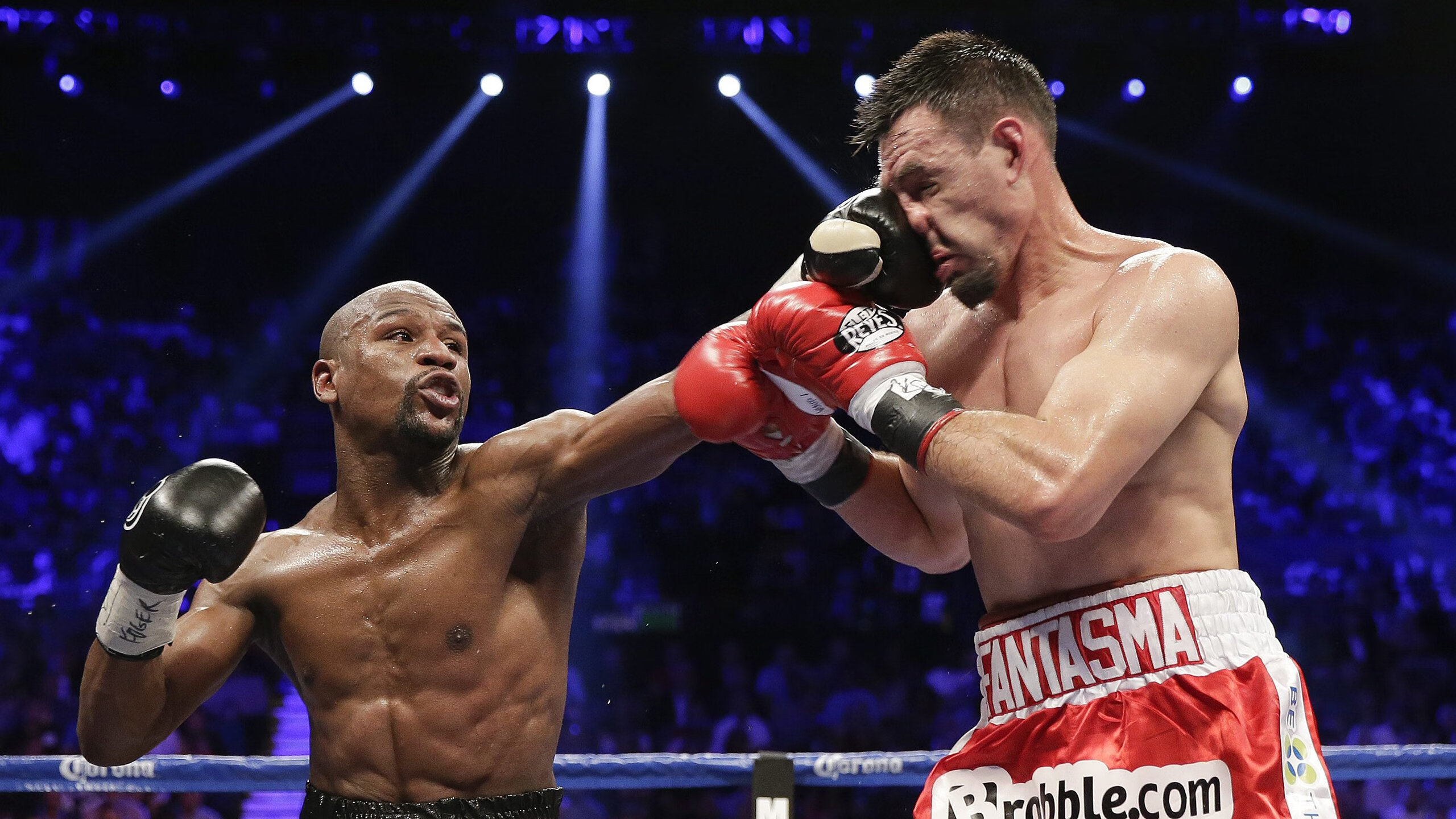 奥运周期关键战之夜,利拉德关键时刻站出来